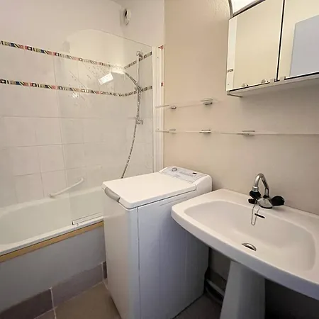 Apartment Spacieux 2 Pieces Pour 9 Personnes Avec Terrasse A Plan - Fr-1-757-104 *