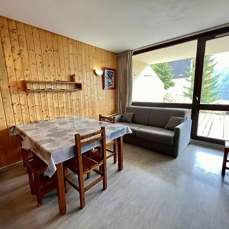 Spacieux 2 Pieces Pour 9 Personnes Avec Terrasse A Plan - Fr-1-757-104 Apartment