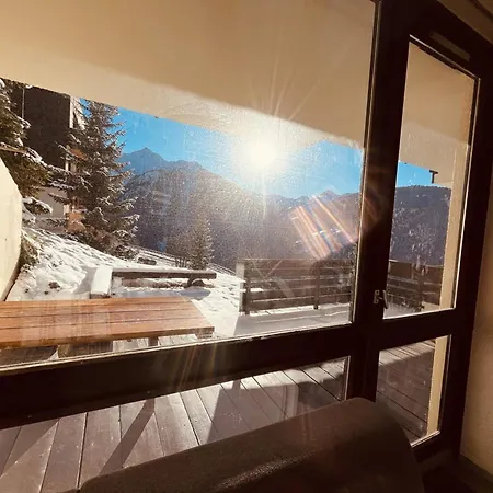 Spacieux 2 Pieces Pour 9 Personnes Avec Terrasse A Plan - Fr-1-757-104